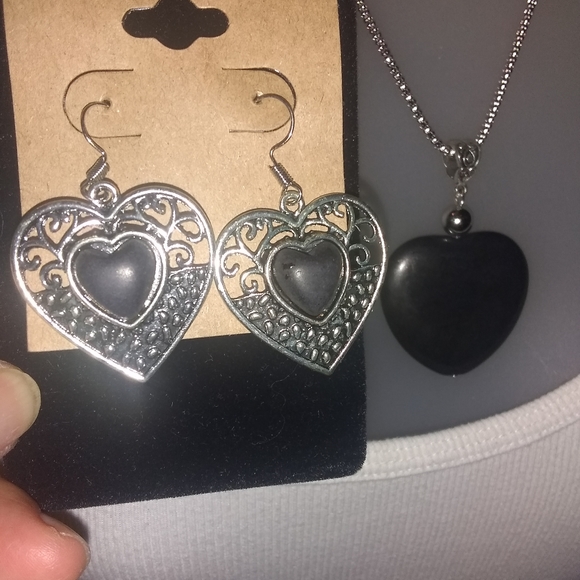 🤗💗CHARMING!/ BLACK ONIX NECKLACE SET ♥️ - Picture 5 of 9